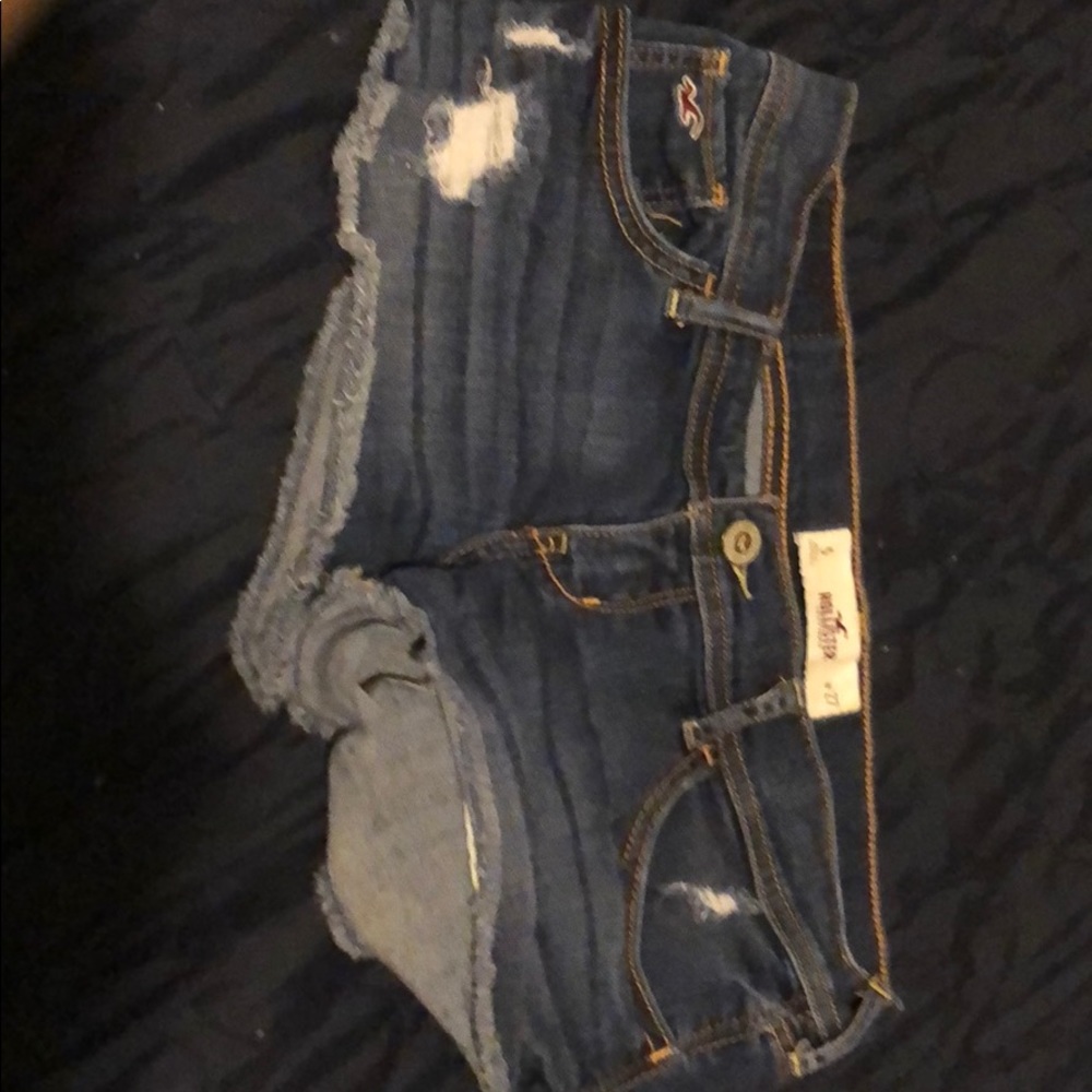 Hollister shorts!